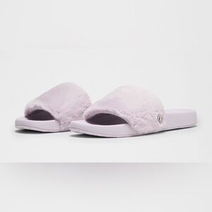 Lululemon Restfeel Faux Fur Slide Faint Lavender/Silver / Size 6 / Brand NEW